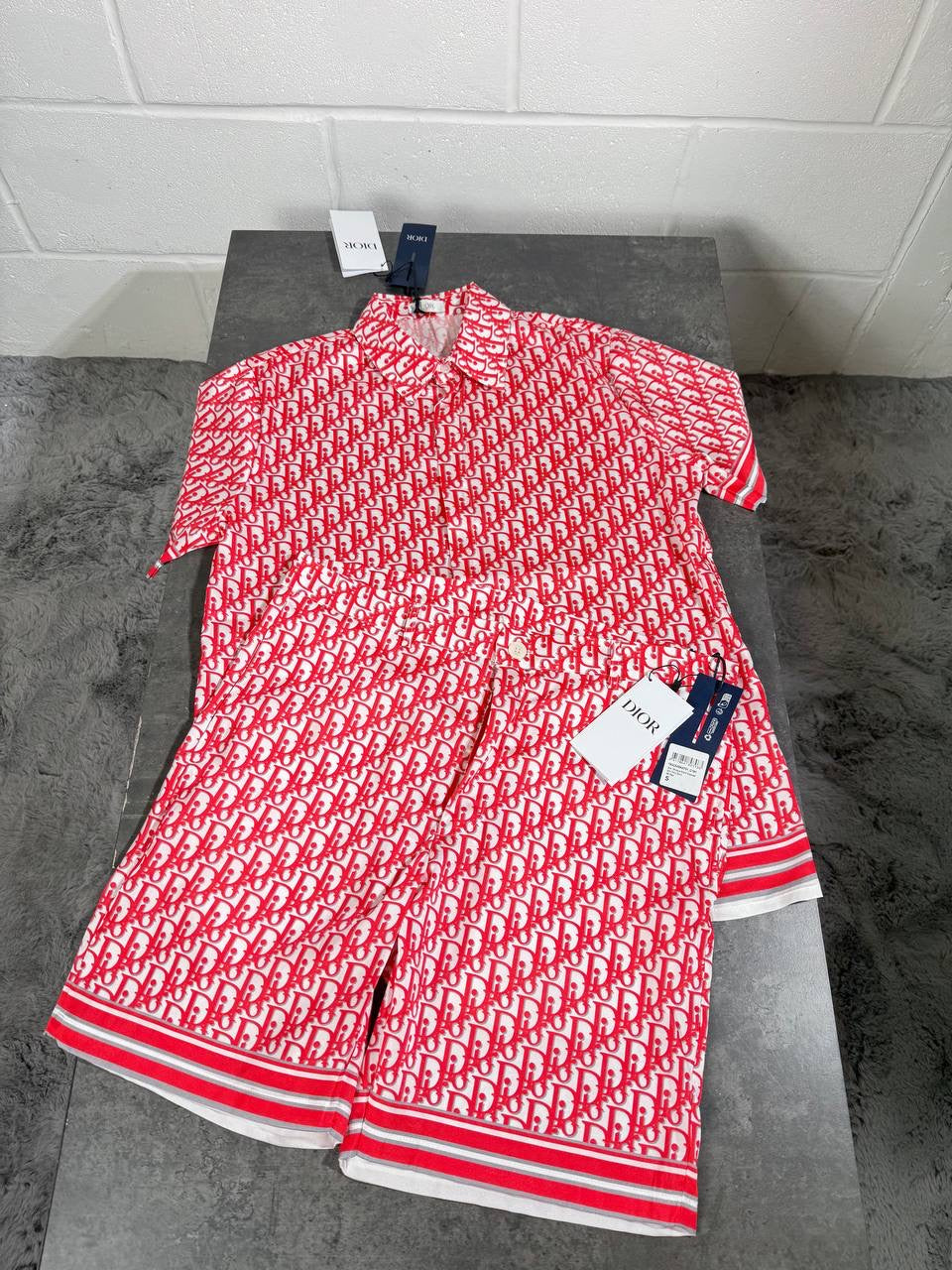 ENSEMBLE IOR ROUGE