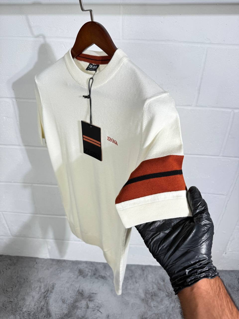ZGNA white knitted Tshirt