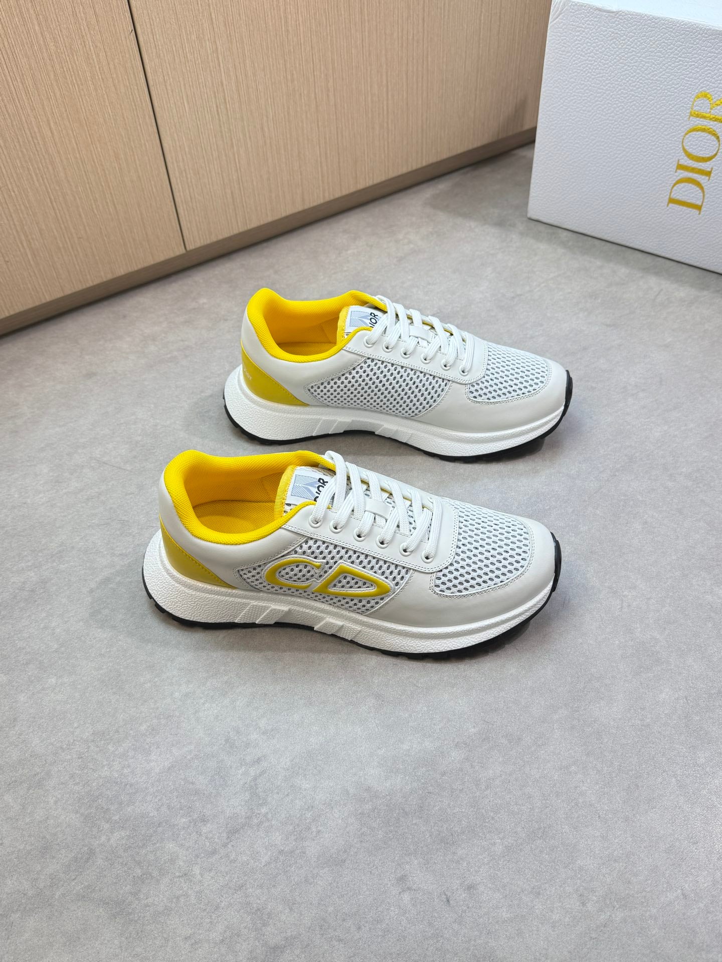 CD TRAINERS (pre-order)