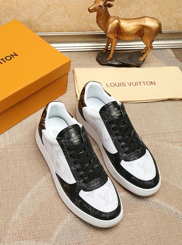 LVE SNEAKERS (pre-order)