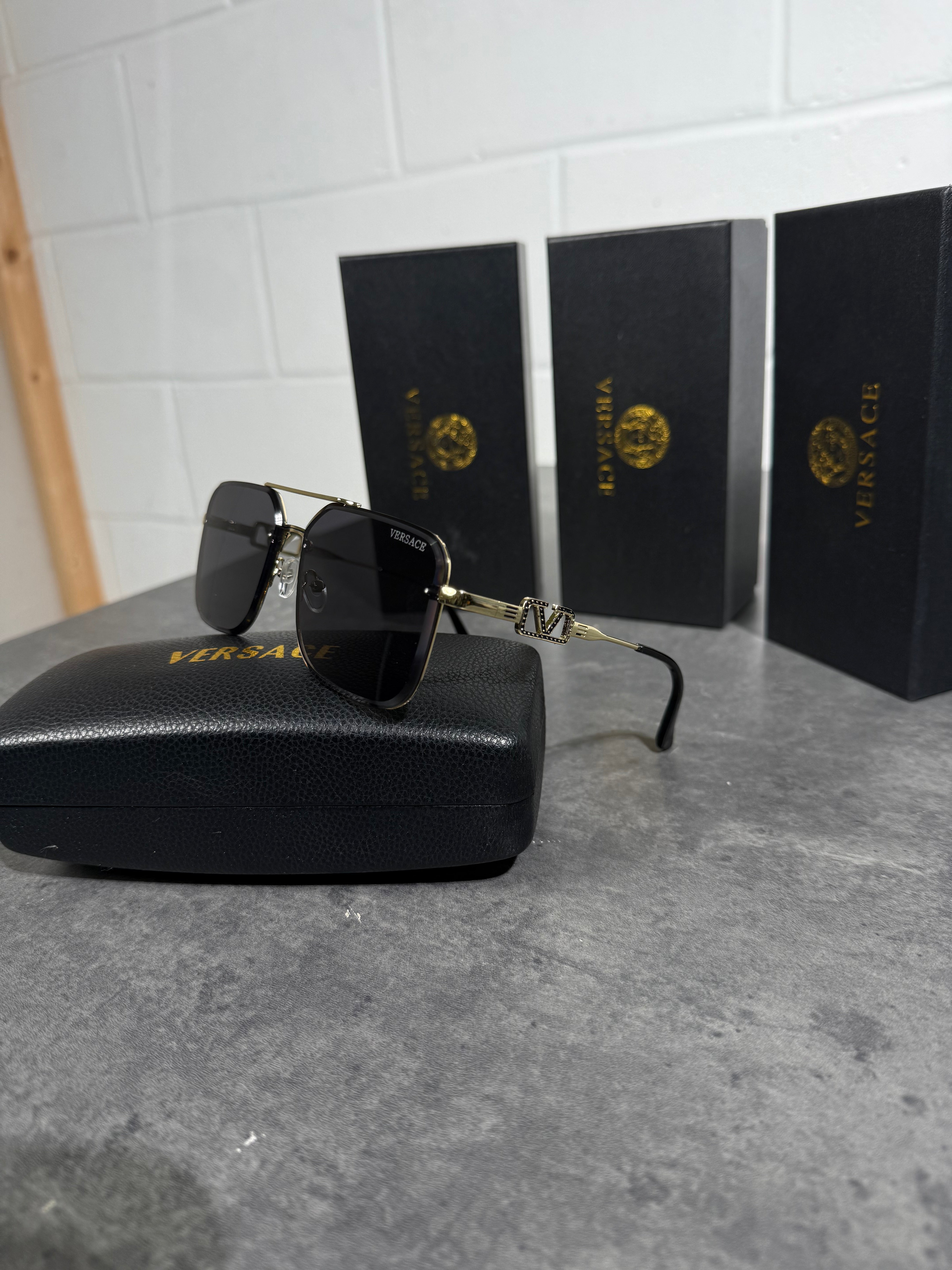 VRS SUNGLASSES BLACK