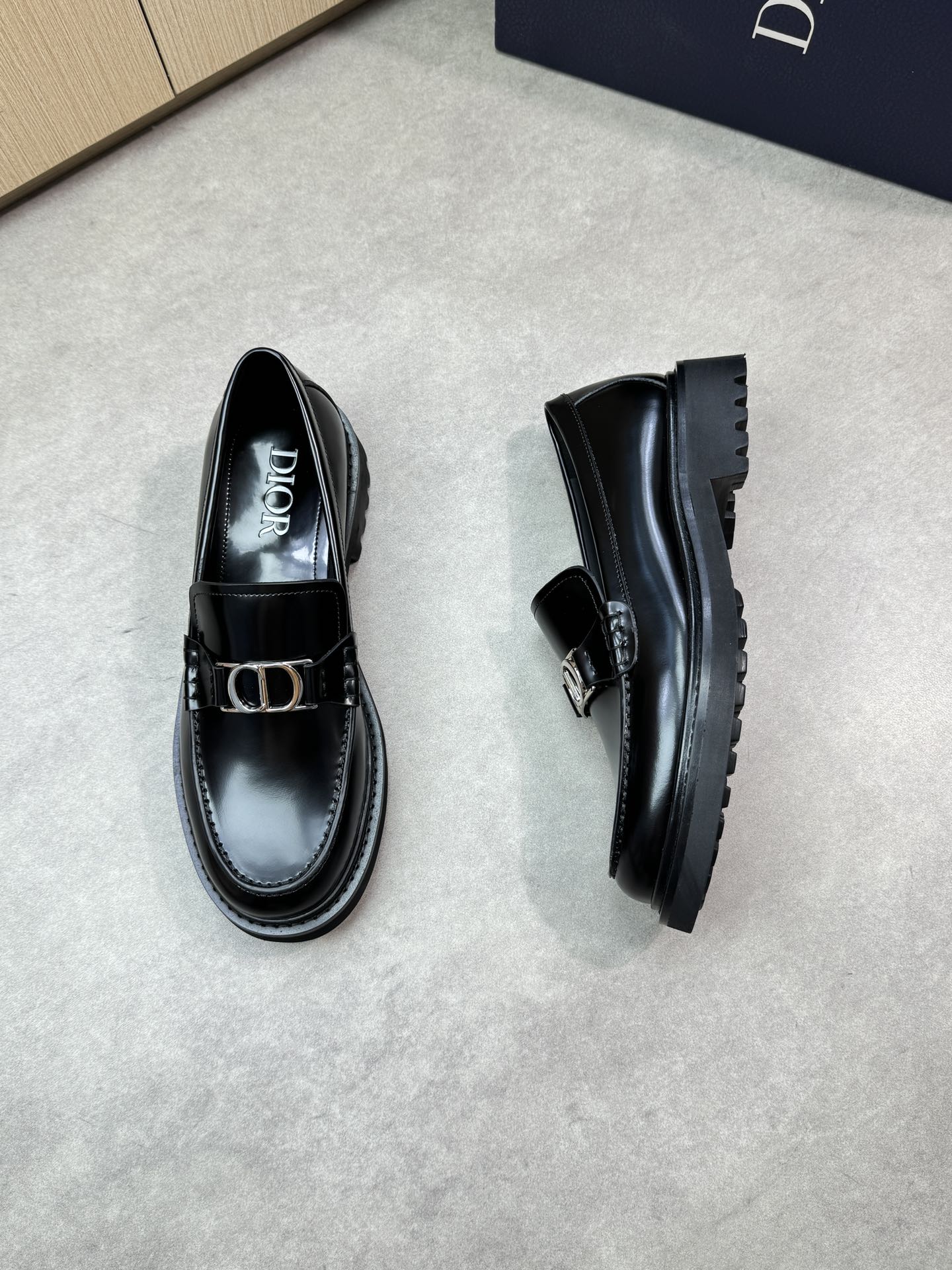 CD LOAFERS (pre-order)