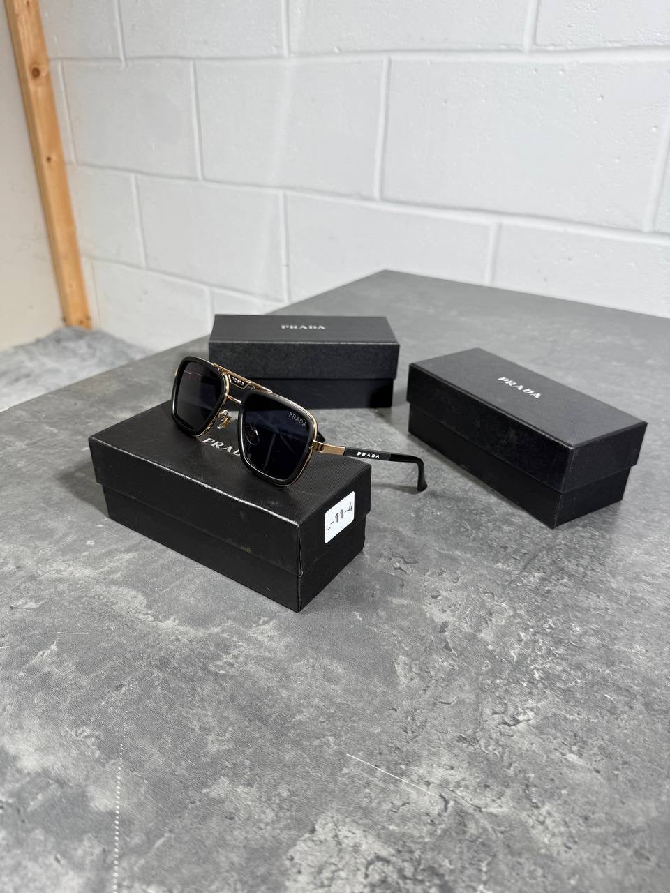 RADA SUNGLASSES BLACKOUT