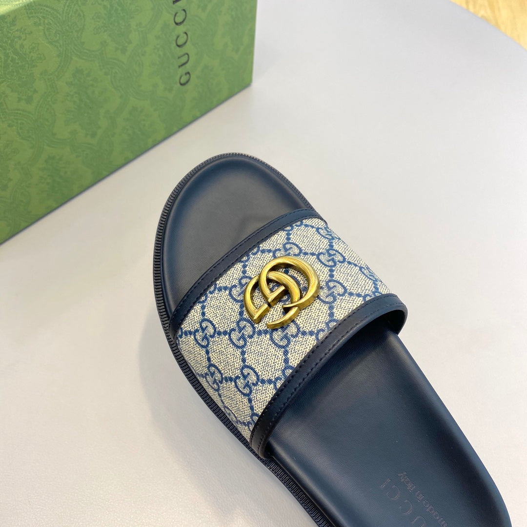 UCCI SLIDERS MEN (pre-order)