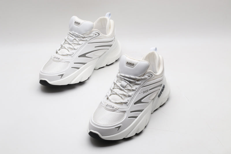 B44 WHITE (pre-order)