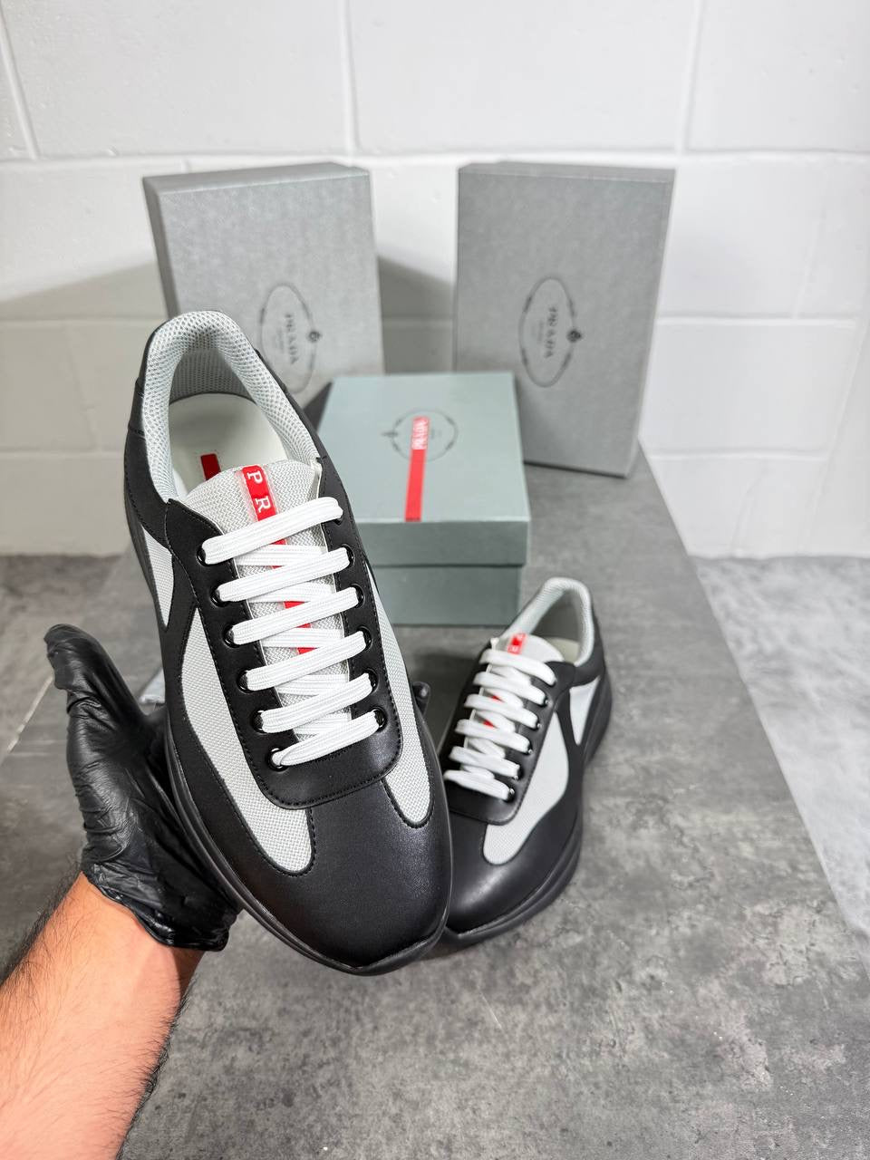 RADA CUPS BLACK & WHITE