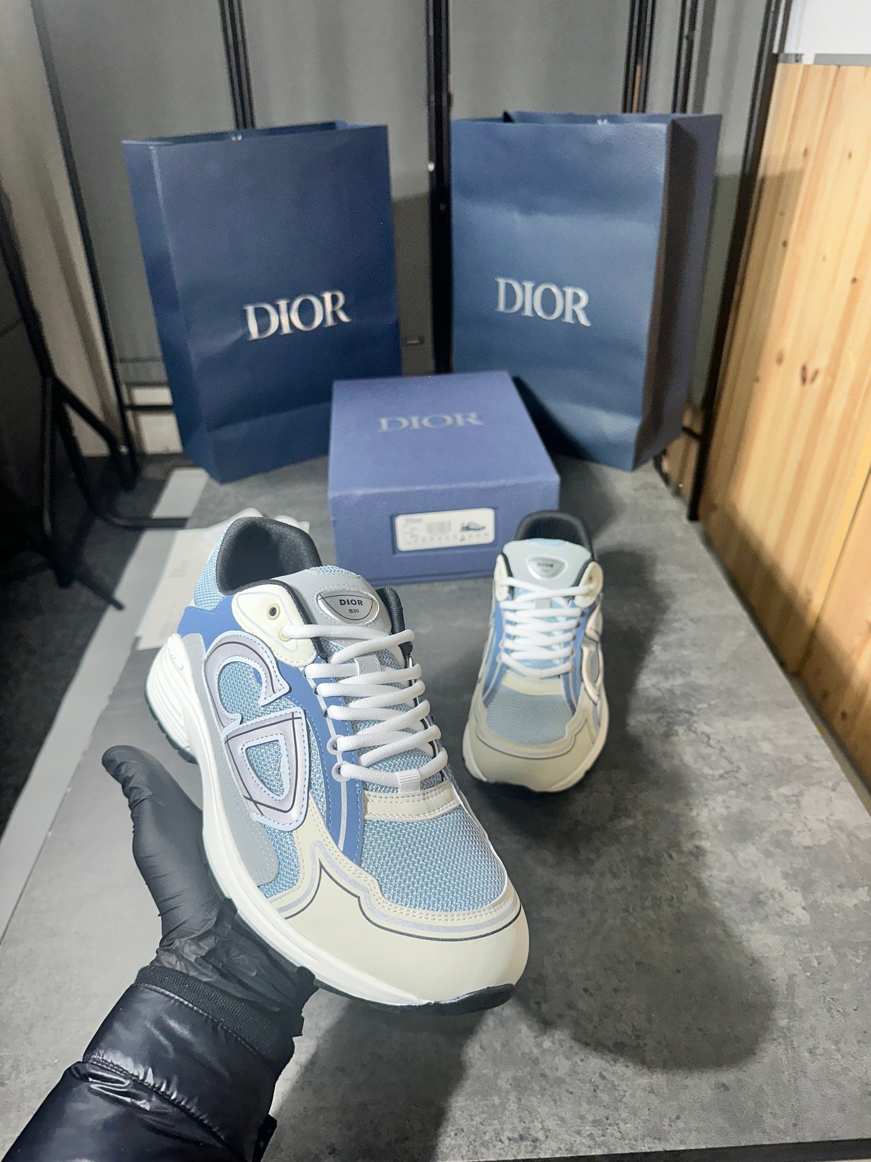 (pre-order)IOR - b30 baby blue