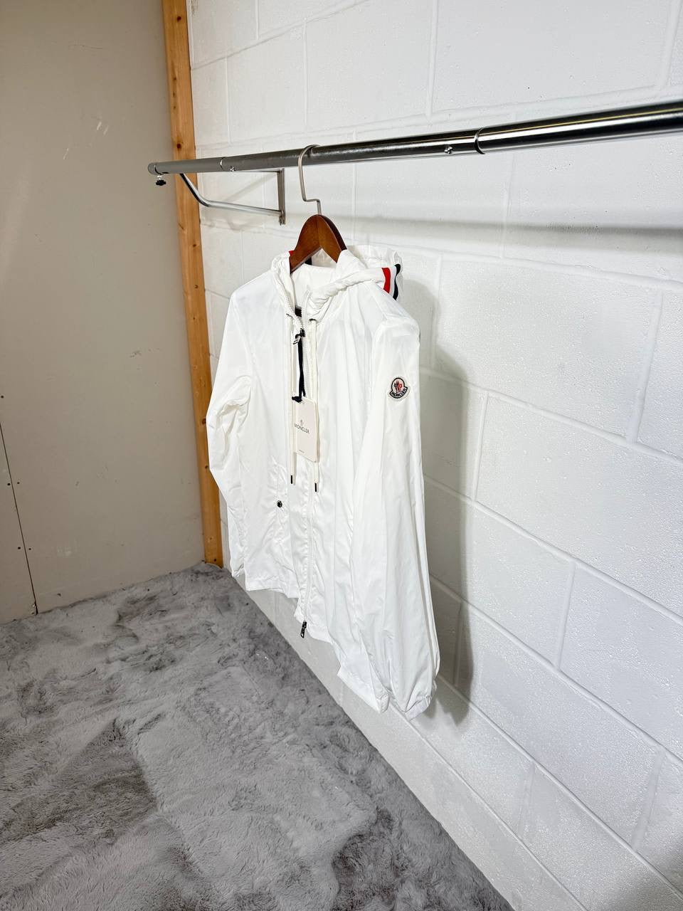 MNCLR WINDBREAKER WHITE