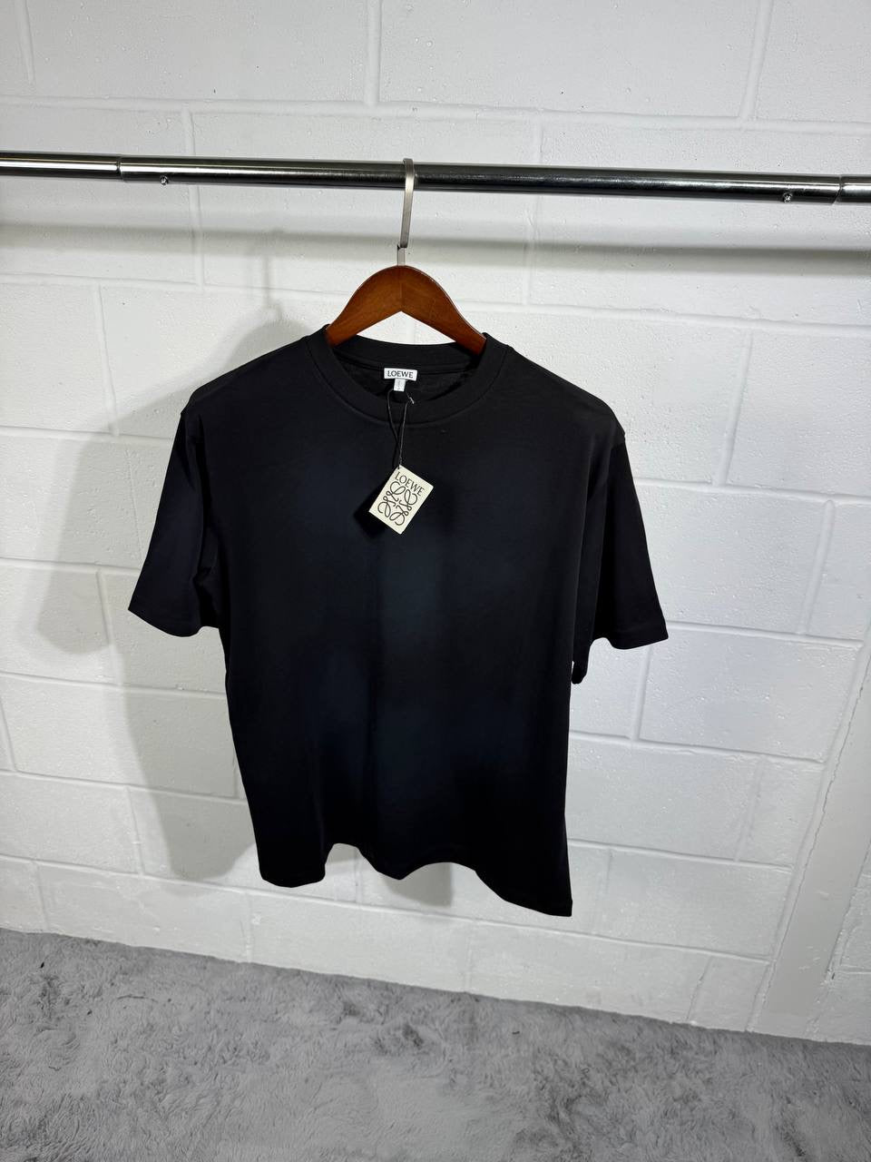 LWE TEE BLACK