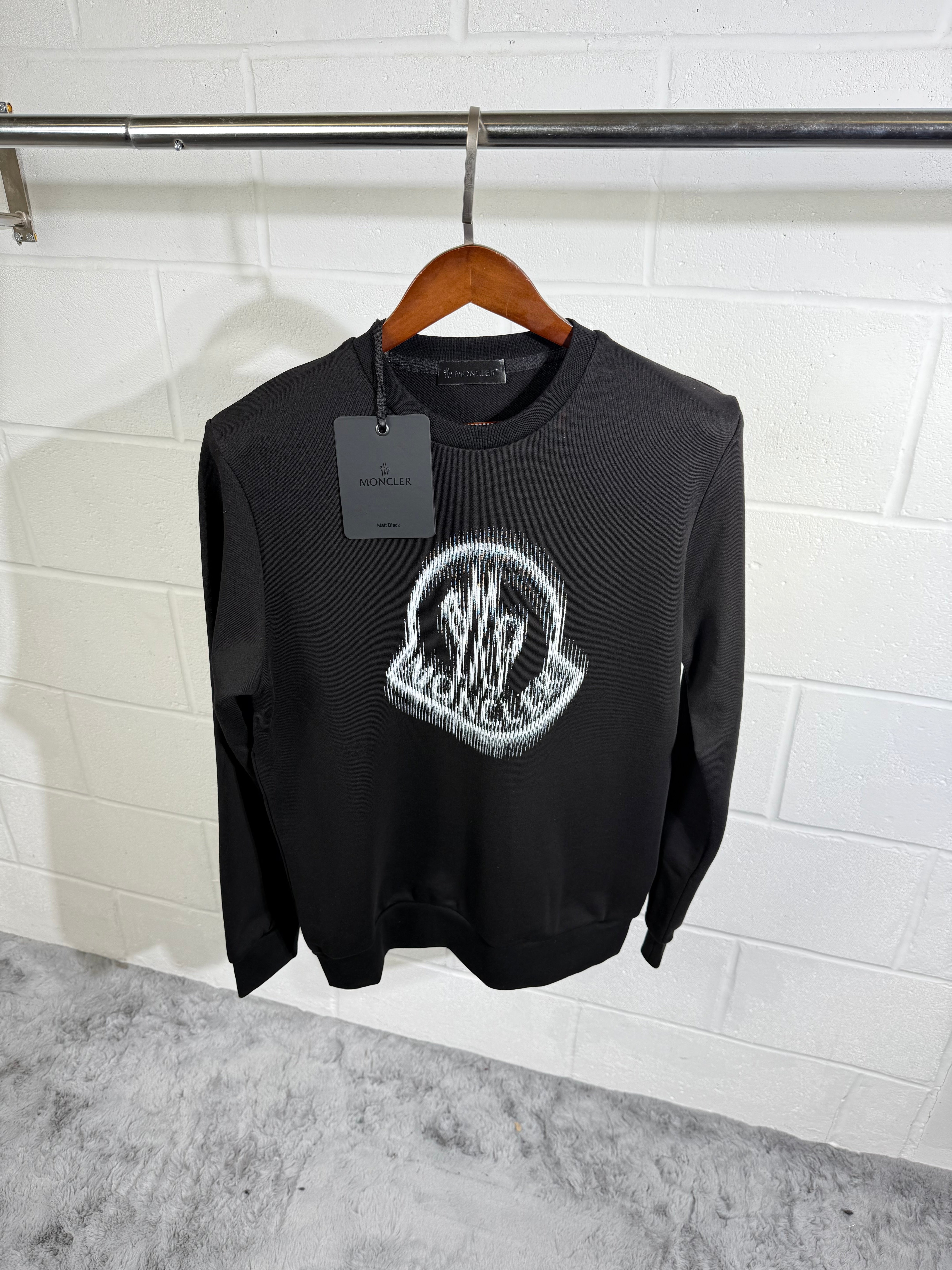 MNCLR sweater black