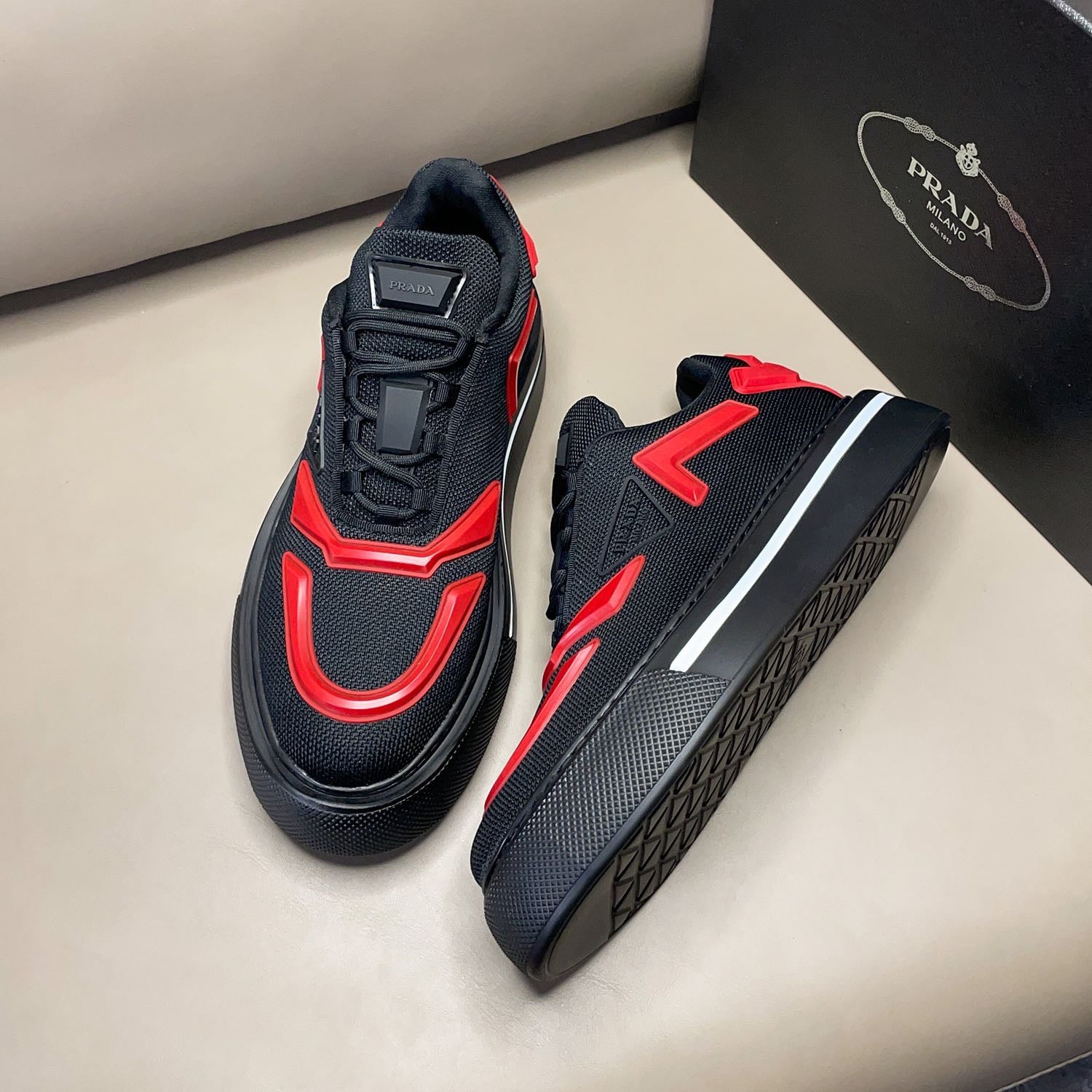 RADA SNEAKERS RED (pre-order)