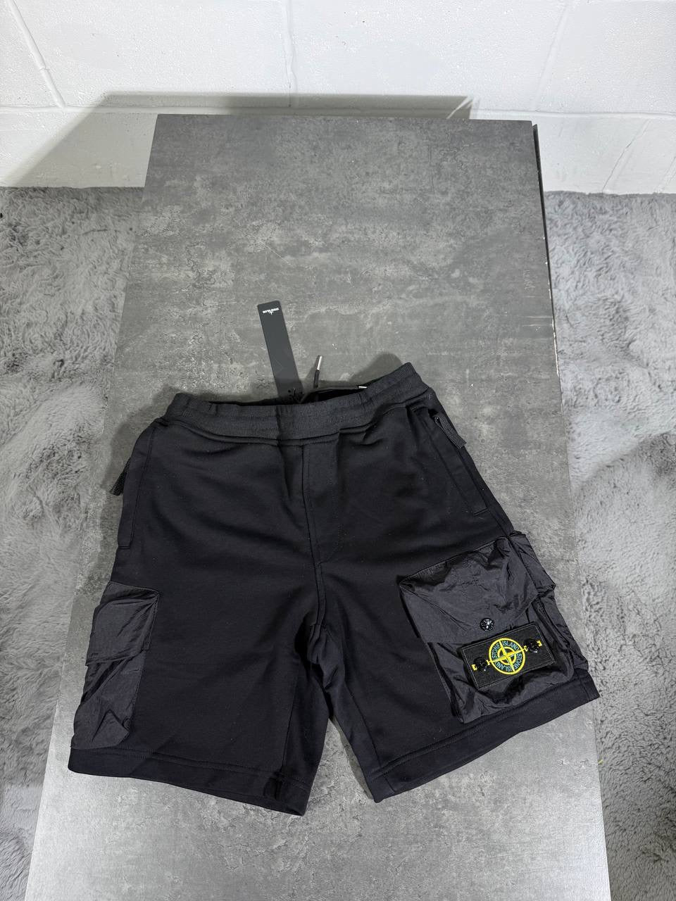 SI SHORTS