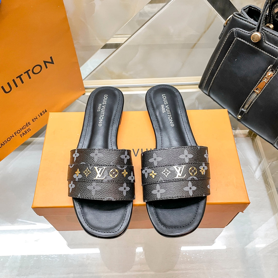 LVE SLIDERS FEMME (précommande)
