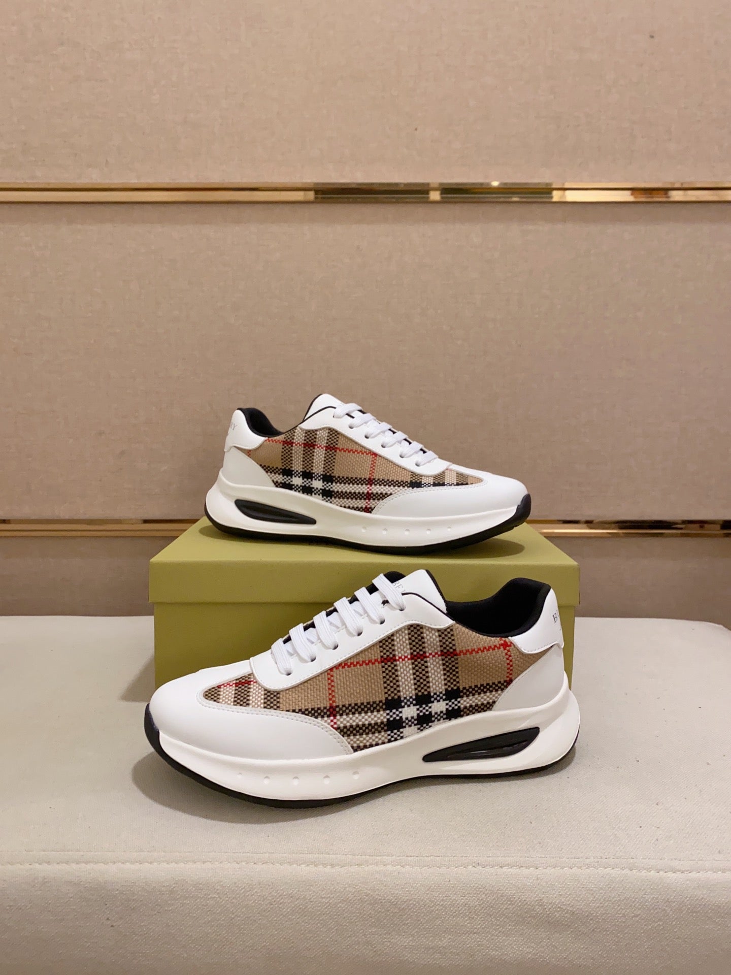 BASKETS BURBS (précommande)